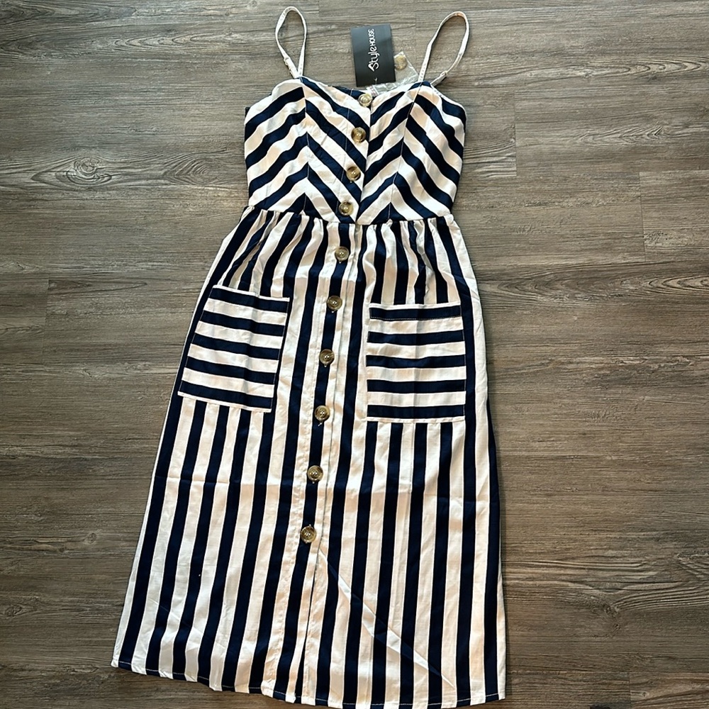 Blue and white summer vacay dress